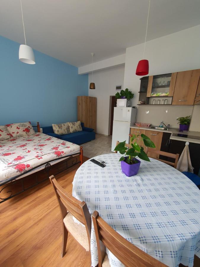 Flowers Studio Pomorie Esterno foto